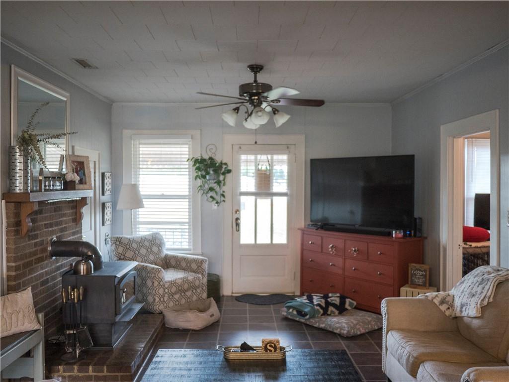 2673 Community Road Claremont, NC 28610 - Photo 10 of 30 Gallery Image 10