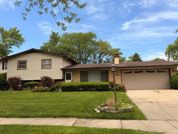 $440,000 | 7388 Coventry Drive, Hanover Park, IL 60133