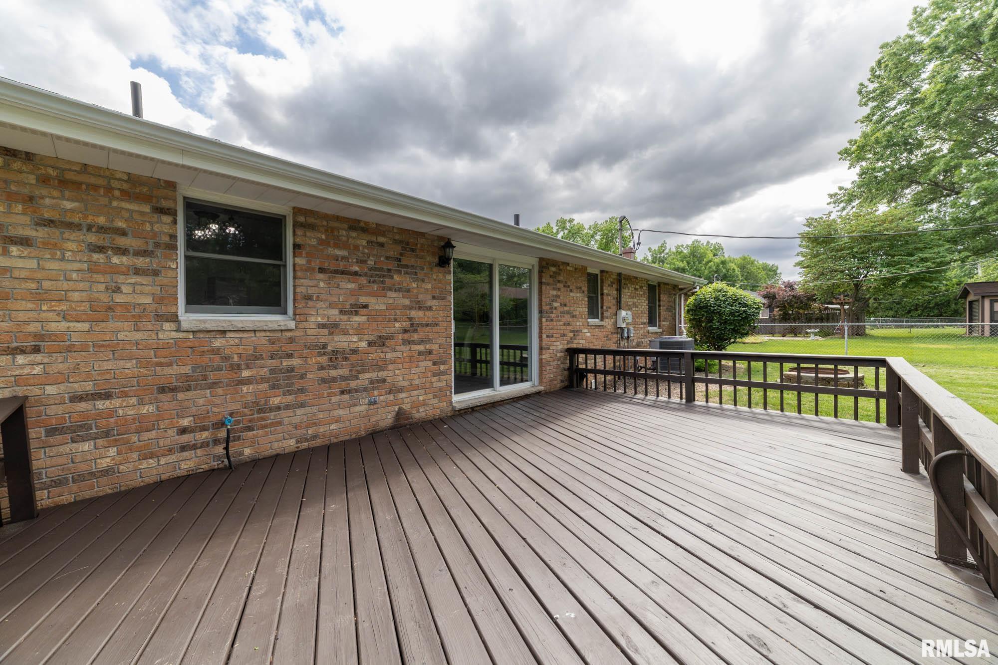 2707 Ken Ray Drive Quincy, IL 62301 - Photo 21 of 24