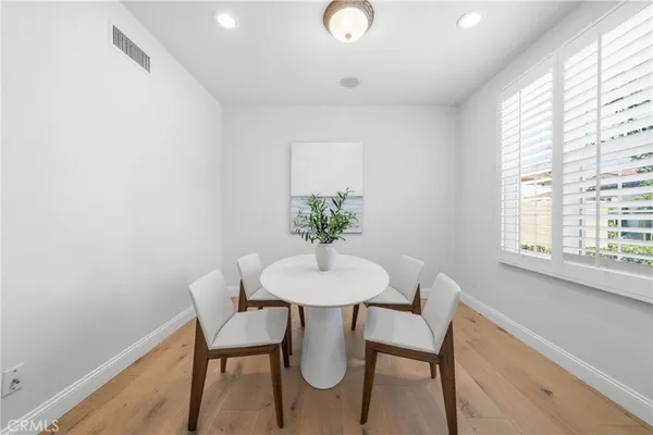 $2,188,888 | 68 PATHSTONE, Irvine, CA 92603