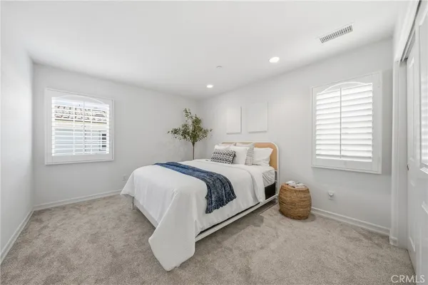 $2,188,888 | 68 PATHSTONE, Irvine, CA 92603