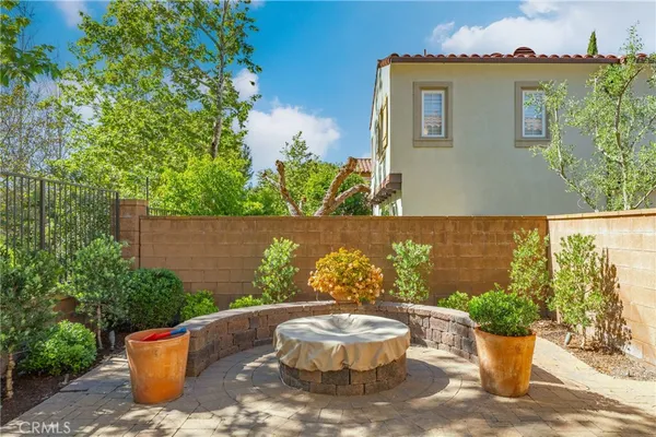 $2,188,888 | 68 PATHSTONE, Irvine, CA 92603