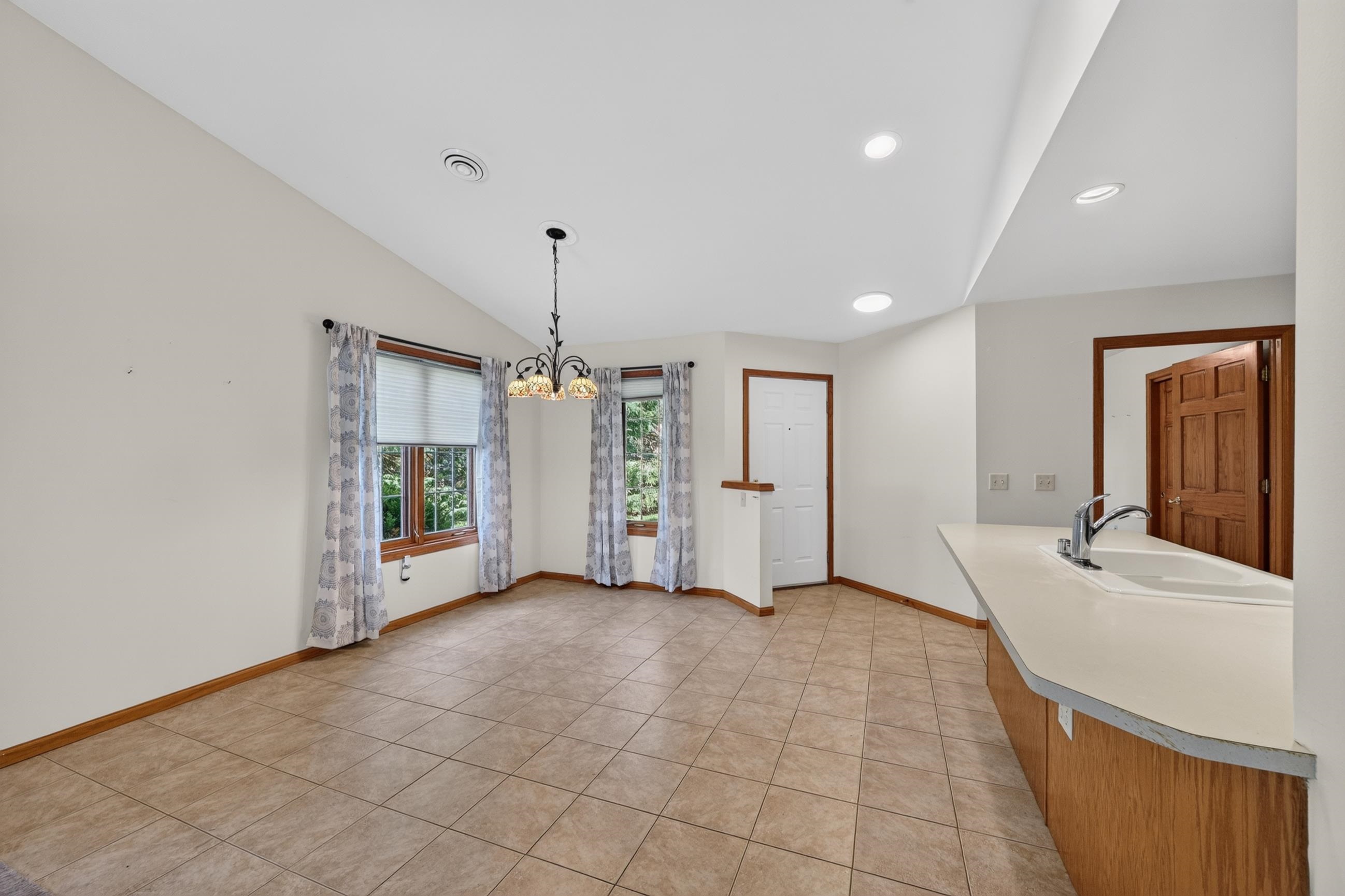 669 Springbrook Circle DeForest, WI 53532 - Photo 12 of 57