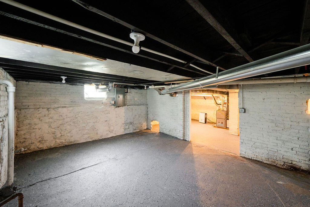 1721 St Clair Street Racine, WI 53402 - Photo 11 of 16 Basement