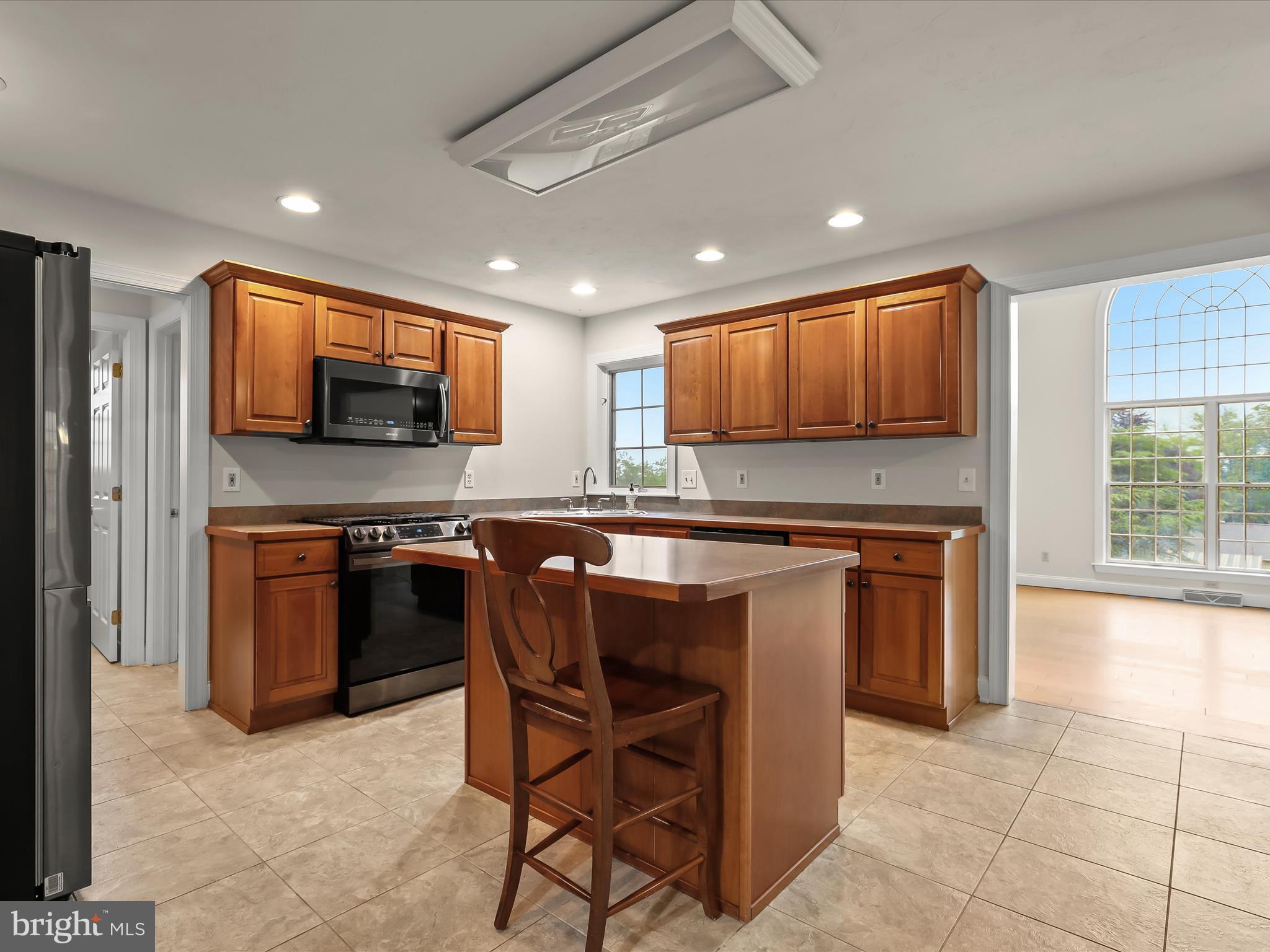 1020 Woodridge Road Red Lion, PA 17356 - Photo 12 of 43 Eat-in Kitchen