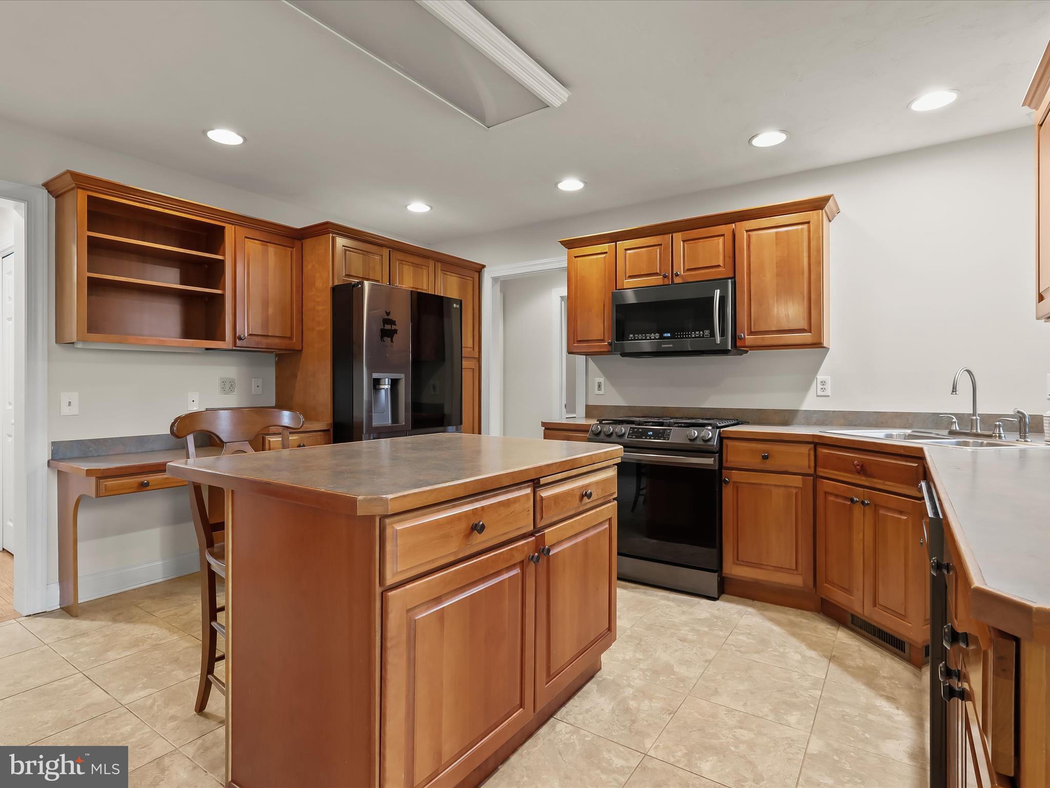 1020 Woodridge Road Red Lion, PA 17356 - Photo 13 of 43 Eat-in Kitchen