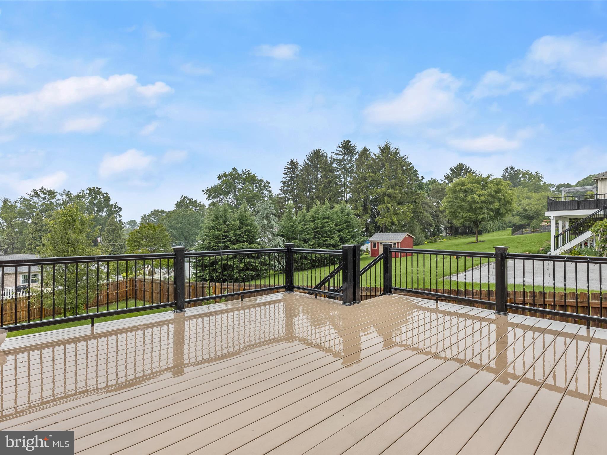 1020 Woodridge Road Red Lion, PA 17356 - Photo 33 of 43 Deck