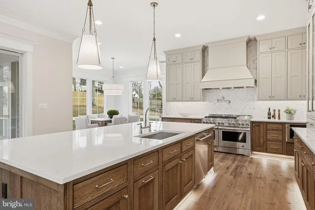 $3,130,000 | 508 Nelson Drive Northeast, Vienna, VA 22180