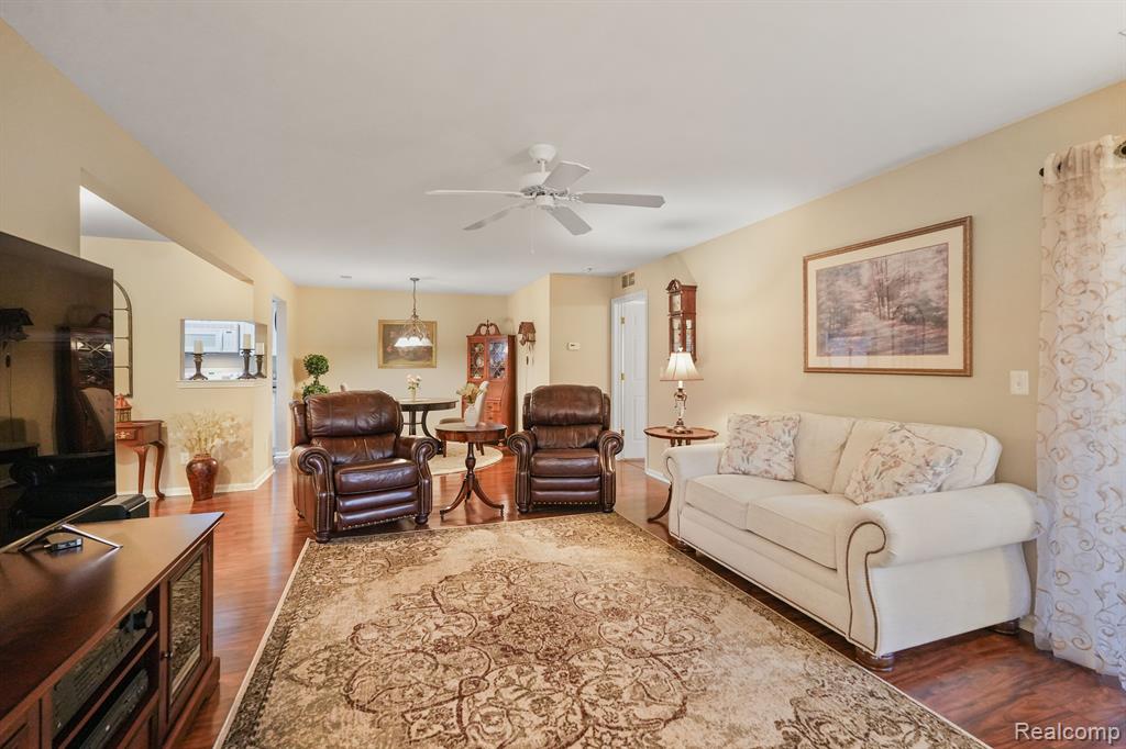 3577 Tremonte Circle Rochester, MI 48306 - Photo 10 of 42