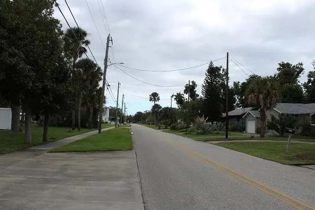 $5,000 | 1007 Daytona Avenue, Daytona Beach, FL 32117