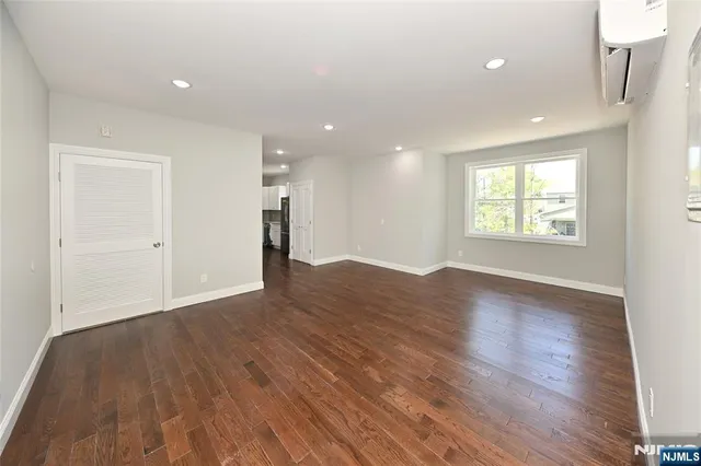 $1,850,000 | 59 Lincoln Avenue, Fair Lawn, NJ 07410