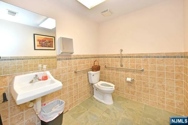 $1,850,000 | 59 Lincoln Avenue, Fair Lawn, NJ 07410