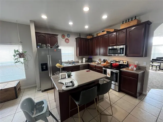 $2,317 | 2023 Great Falls Way, Orlando, FL 32824