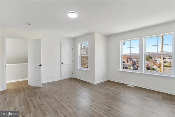 $2,200 | 716 Greenway Avenue, Cumberland, MD 21502