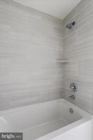 $2,200 | 716 Greenway Avenue, Cumberland, MD 21502