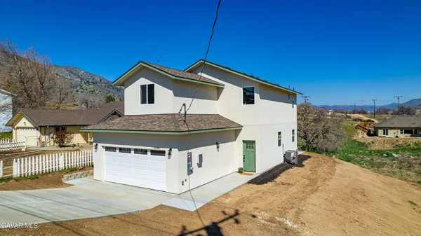 $439,900 | 21001 Carriage Drive, Tehachapi, CA 93561