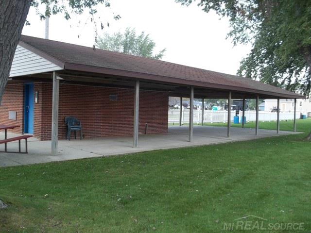 7400 Birchtree Road Lexington, MI 48450 - Photo 10 of 25 31313501-9.JPG