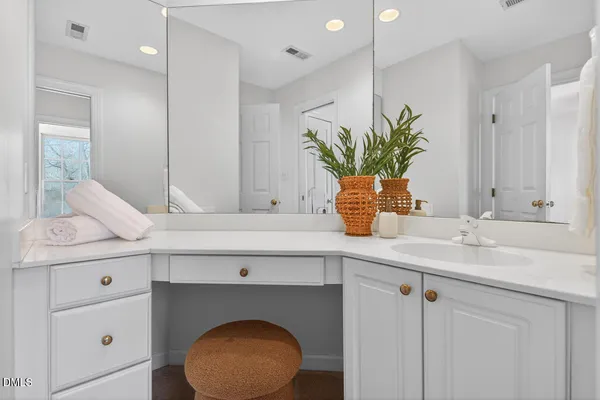 $665,000 | 505 Hardscrabble Drive, Hillsborough, NC 27278