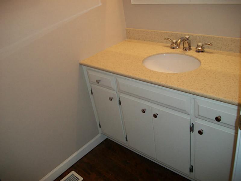 202 Leaning Tree Road Greenwood, IN 46142 - Photo 14 of 23 Gallery Image 14