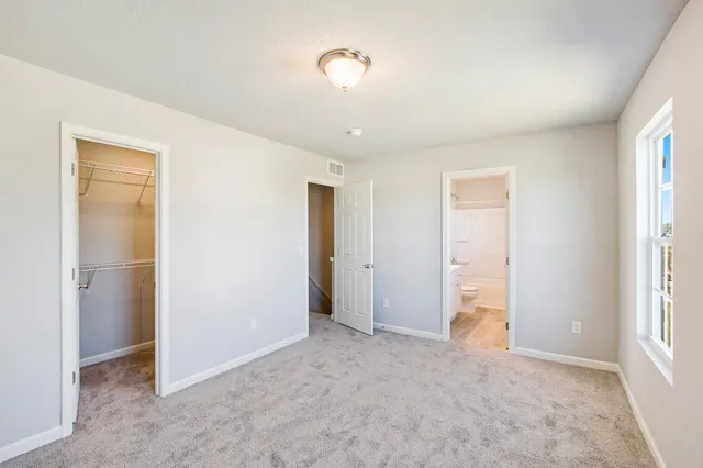 $334,900 | 1037 Foxglove Avenue, Vicksburg, MI 49097