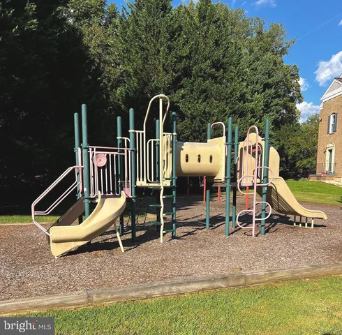 $2,700 | 401 Fleece Flower Drive, Gaithersburg, MD 20878