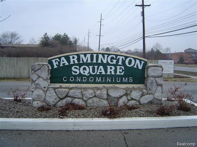 32013 West 12 Mile Road, Unit 313 Farmington Hills, MI 48334 - Photo 2 of 15