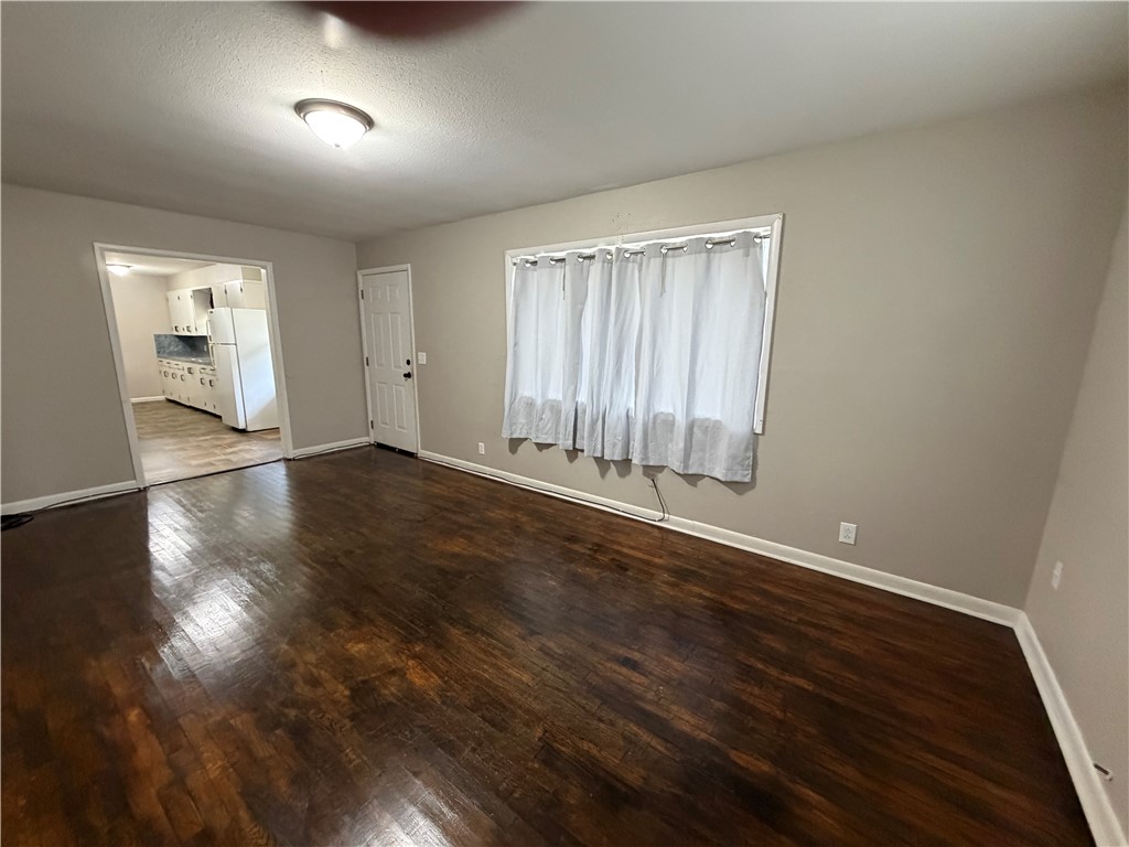 909 Riddell Street Clarksville, AR 72830 - Photo 12 of 26 Gallery Image 12