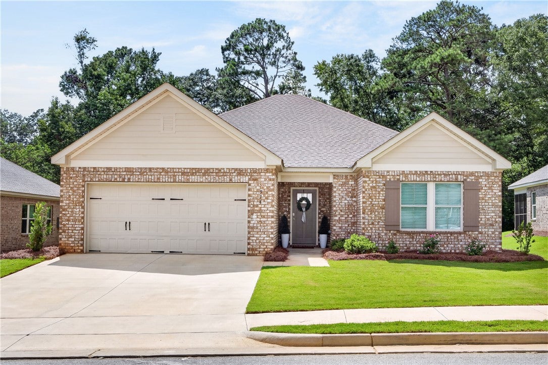 974 Great Bear Road Opelika, AL 36804 - Photo 4 of 46 Gallery Image 4