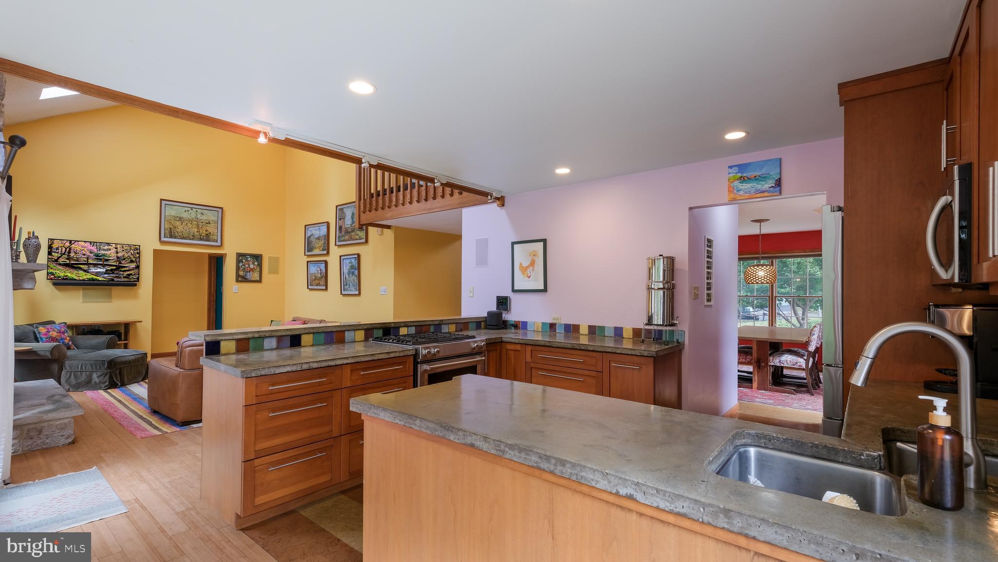 272 Foxchase Lane Doylestown, PA 18901 - Photo 18 of 47 Kitchen