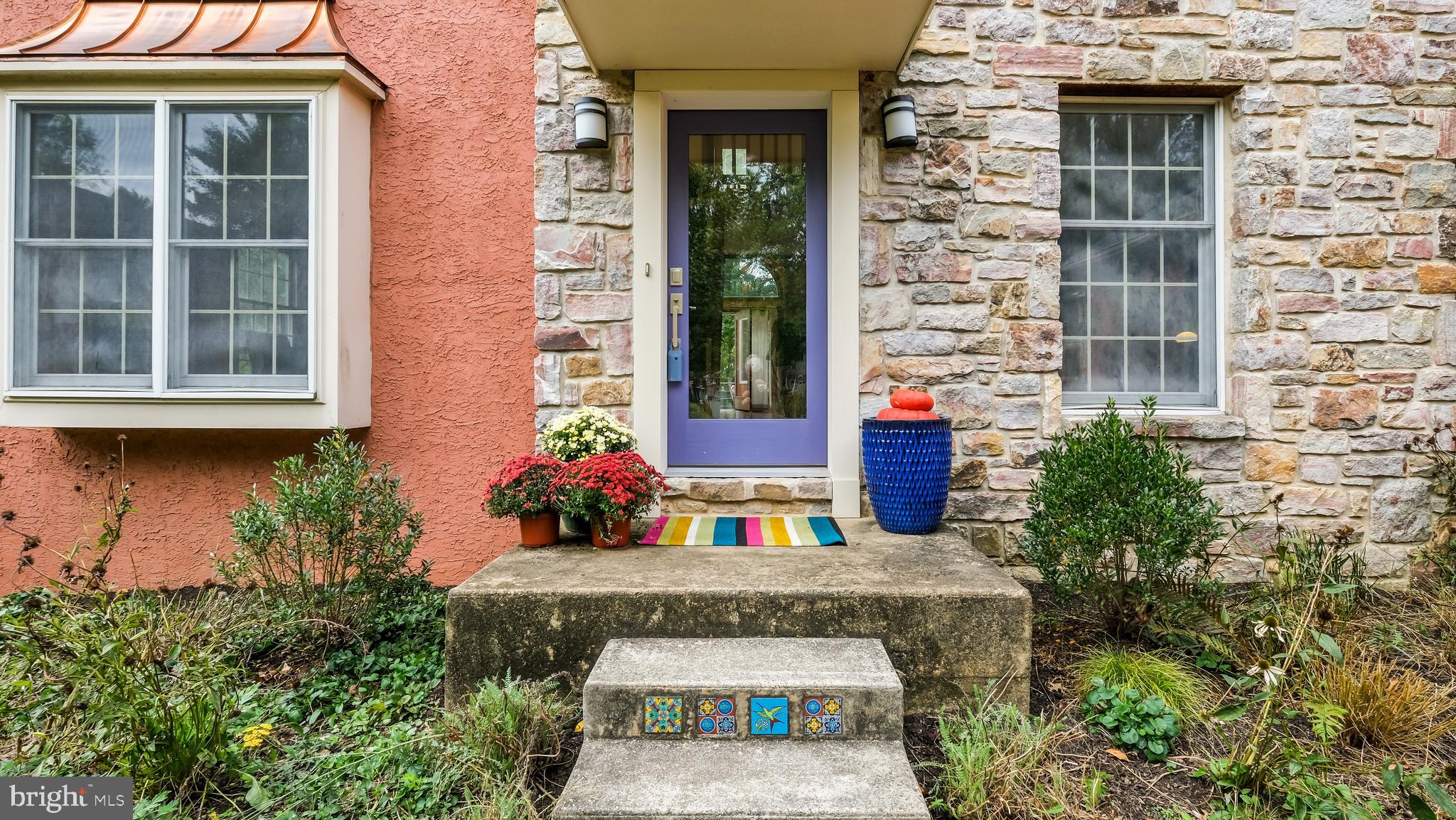 272 Foxchase Lane Doylestown, PA 18901 - Photo 4 of 47