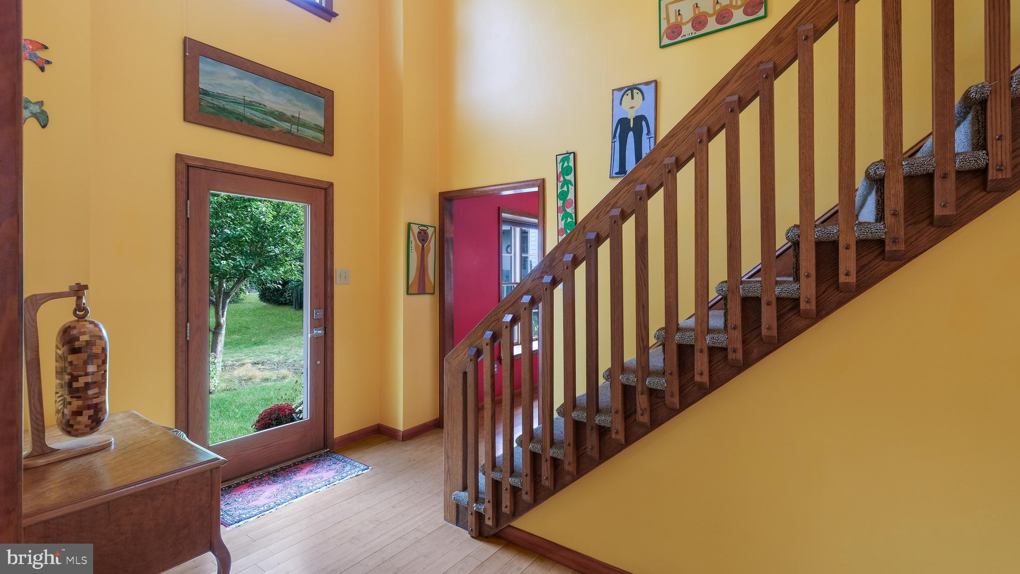 272 Foxchase Lane Doylestown, PA 18901 - Photo 8 of 47 Foyer