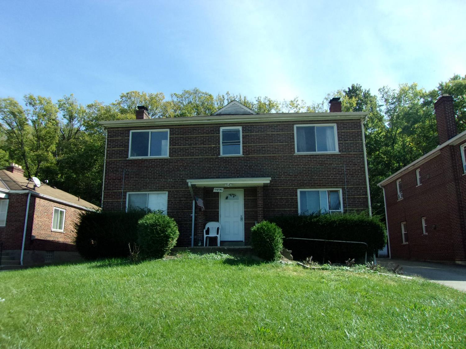9496 Reading Road Reading, OH 45215 - Photo 1 of 17