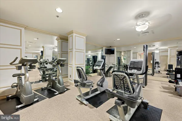 $1,000,000 | 1450 Emerson Avenue, Unit G044, McLean, VA 22101