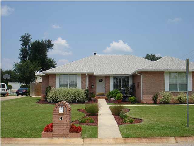 600 Copper Ridge Drive Cantonment, FL 32533 - Photo 21 of 22 Everything has been done, move right in & start enjoying.