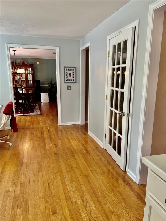 68 Fox Run Cranston, RI 02921 - Photo 11 of 50