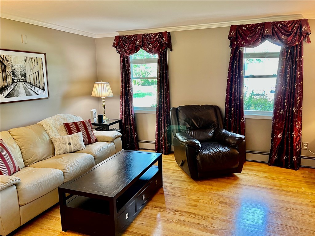 68 Fox Run Cranston, RI 02921 - Photo 13 of 50