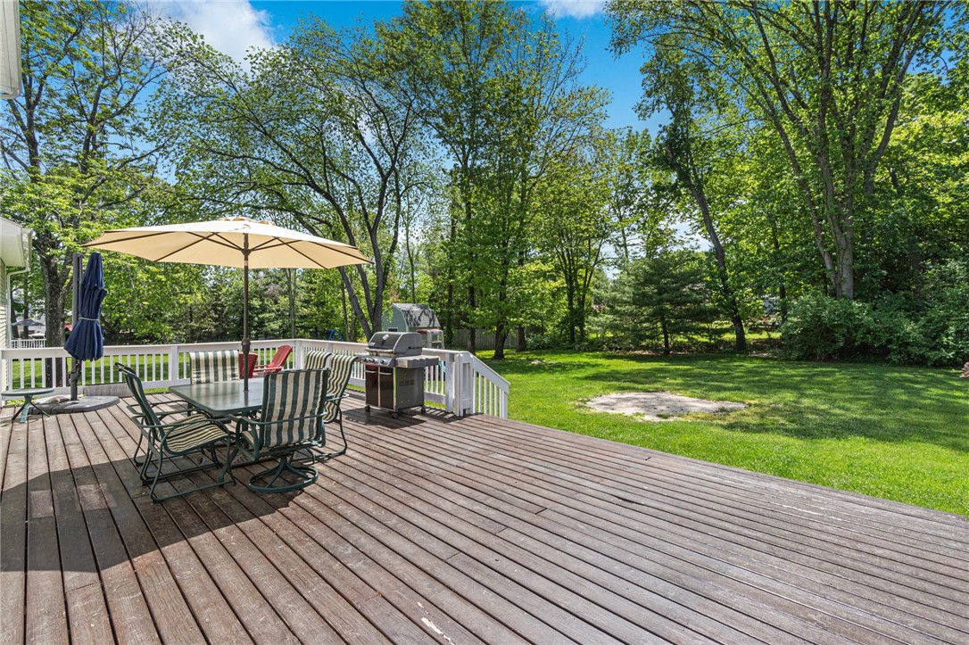 68 Fox Run Cranston, RI 02921 - Photo 50 of 50