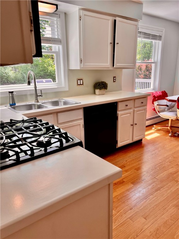 68 Fox Run Cranston, RI 02921 - Photo 7 of 50