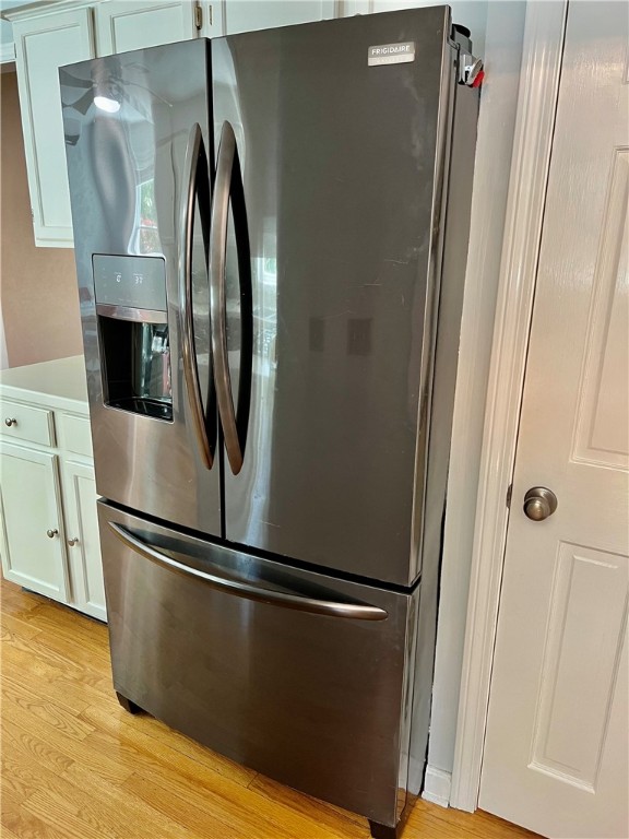 68 Fox Run Cranston, RI 02921 - Photo 10 of 50