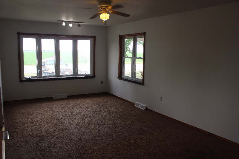 8084 Highway 25 Akron, MI 48701 - Photo 4 of 10