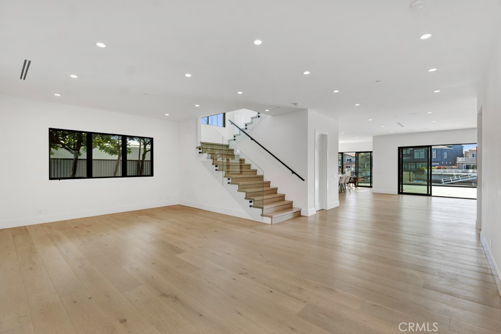 2120 Greencastle Way Oxnard, CA 93035 - Photo 11 of 73
