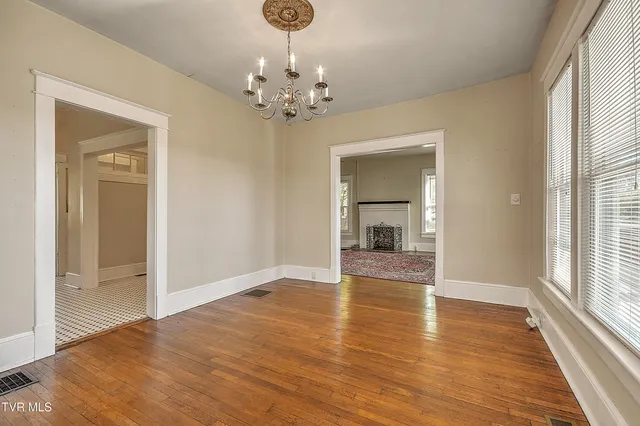 $249,000 | 1009 Lawrence Avenue, Bristol, VA 24201