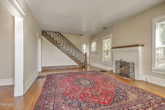 $249,000 | 1009 Lawrence Avenue, Bristol, VA 24201