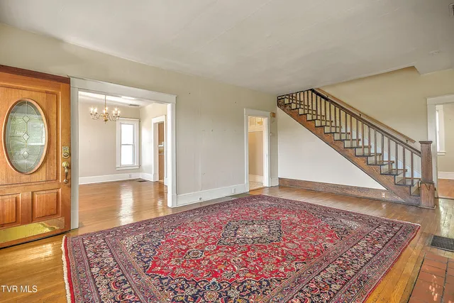 $249,000 | 1009 Lawrence Avenue, Bristol, VA 24201