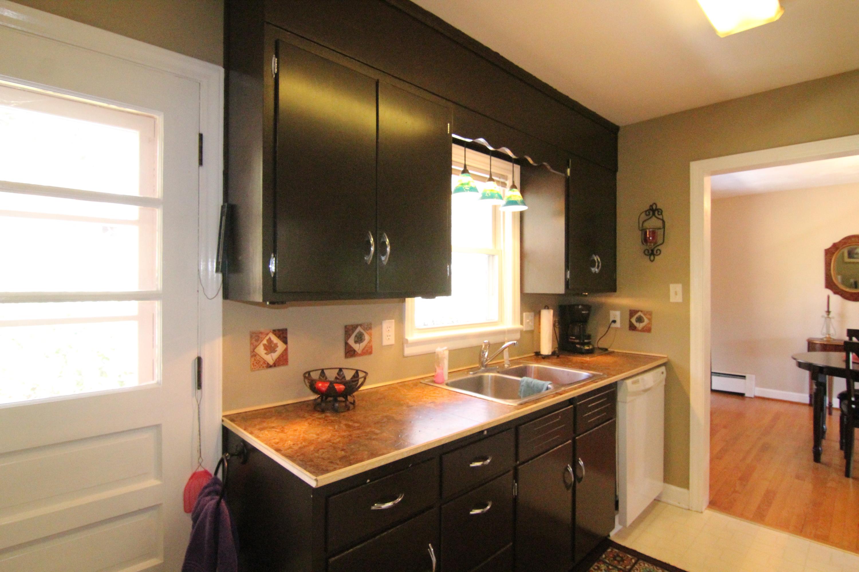 5608 Merriman Road Roanoke, VA 24018 - Photo 11 of 40 IMG_1259
