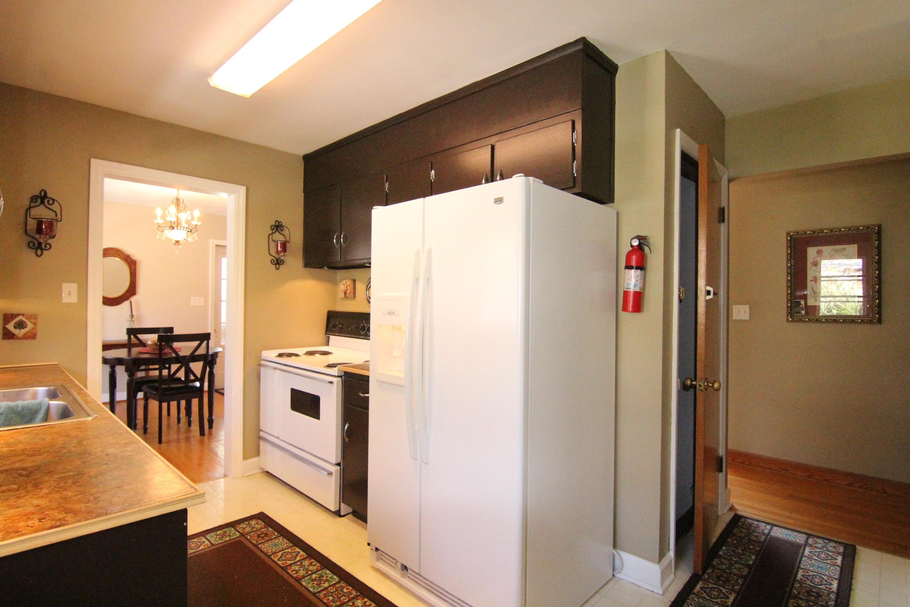 5608 Merriman Road Roanoke, VA 24018 - Photo 12 of 40 IMG_1260