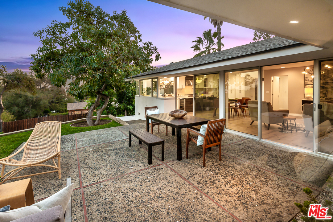 1954 Windover Road Pasadena, CA 91107 - Photo 31 of 38
