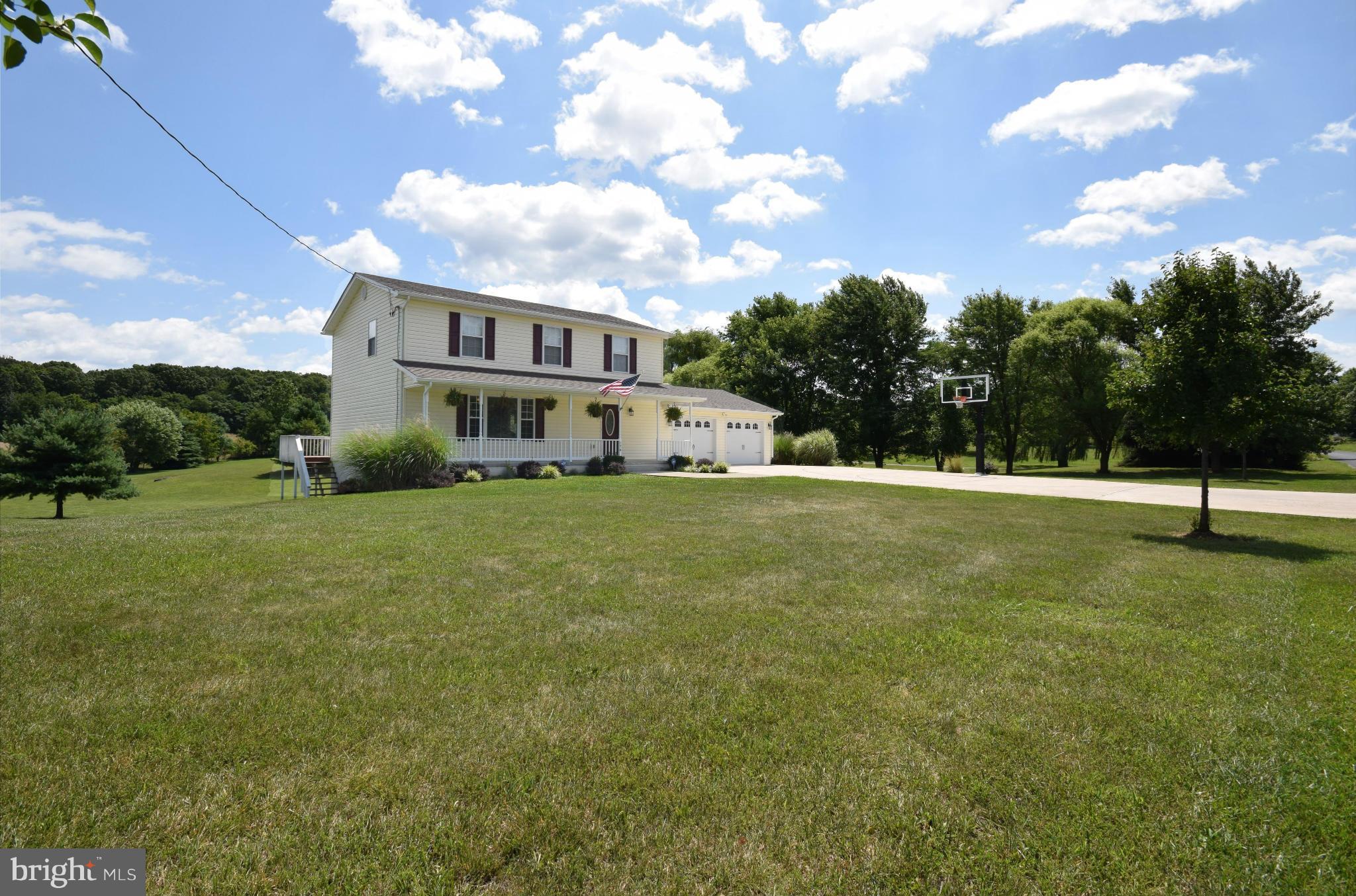 176 Grove Farm Road Front Royal, VA 22630 - Photo 3 of 30 Exterior (Front)