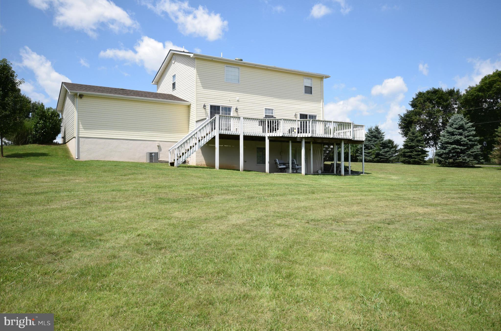 176 Grove Farm Road Front Royal, VA 22630 - Photo 6 of 30 Exterior (Rear)