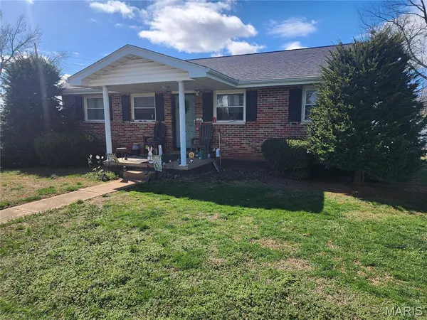 $349,900 | 709-713 Janey Drive, Farmington, MO 63640